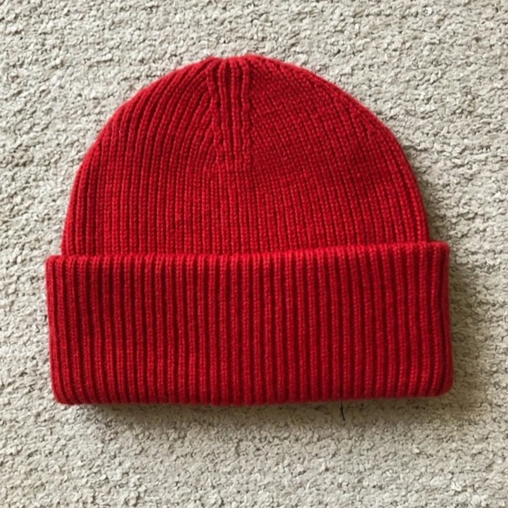 RW&CO. Wool blend Ribbed Cuff Beanie.NWOT.